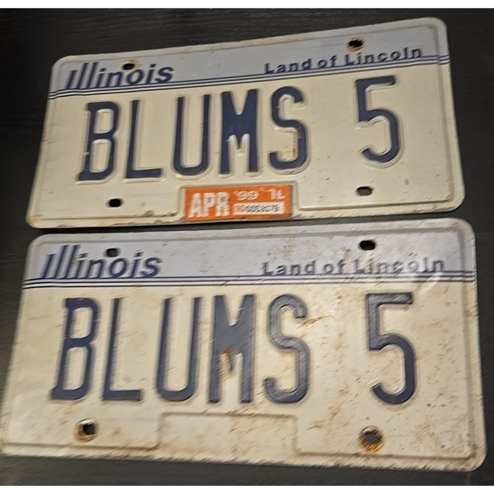 1990s Illinois Pair Vanity Personalized BLUMS 5 Man Cave Garage Decor Vintage